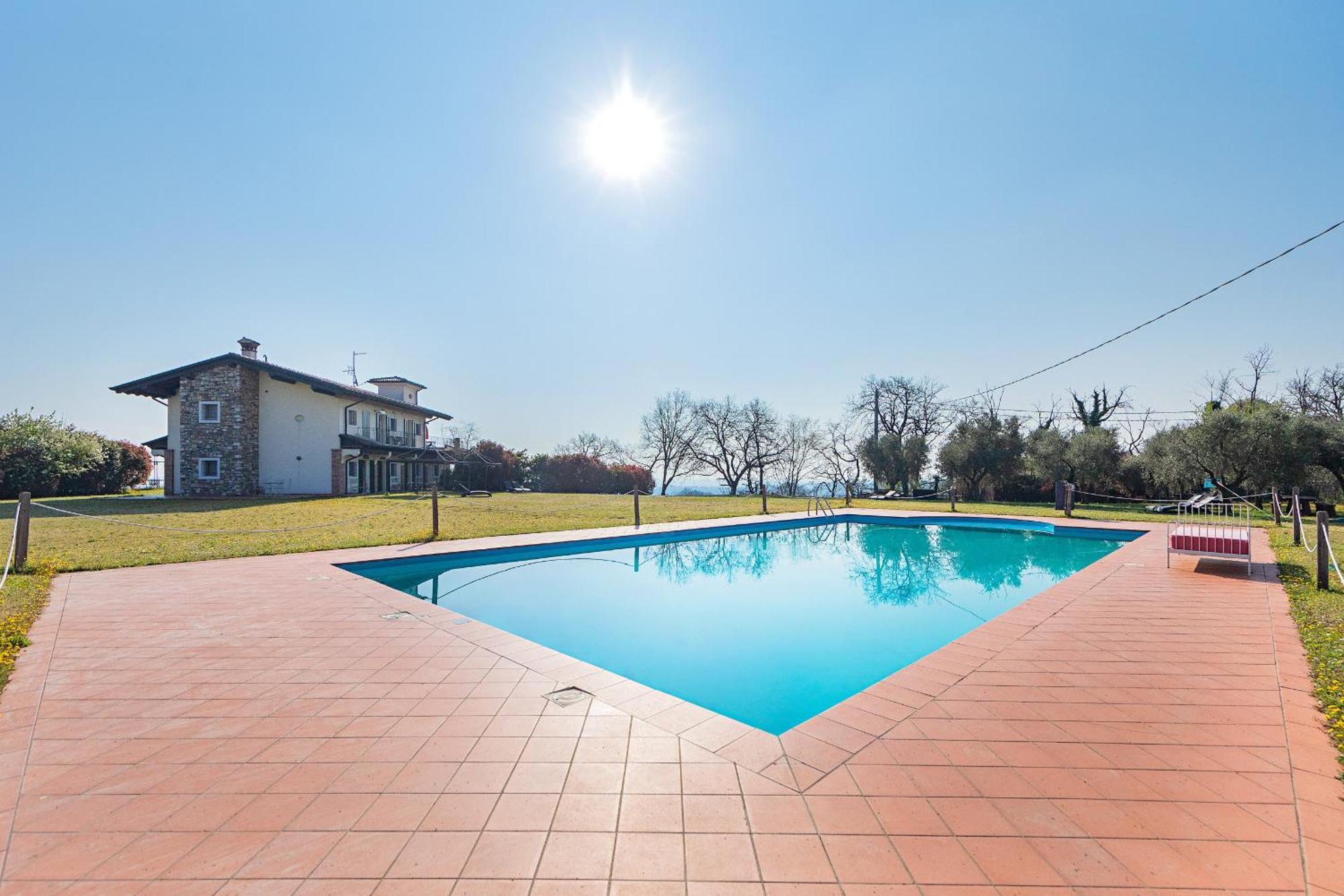 Garda Country House By Wonderful Italy Apartment Lonato Luaran gambar